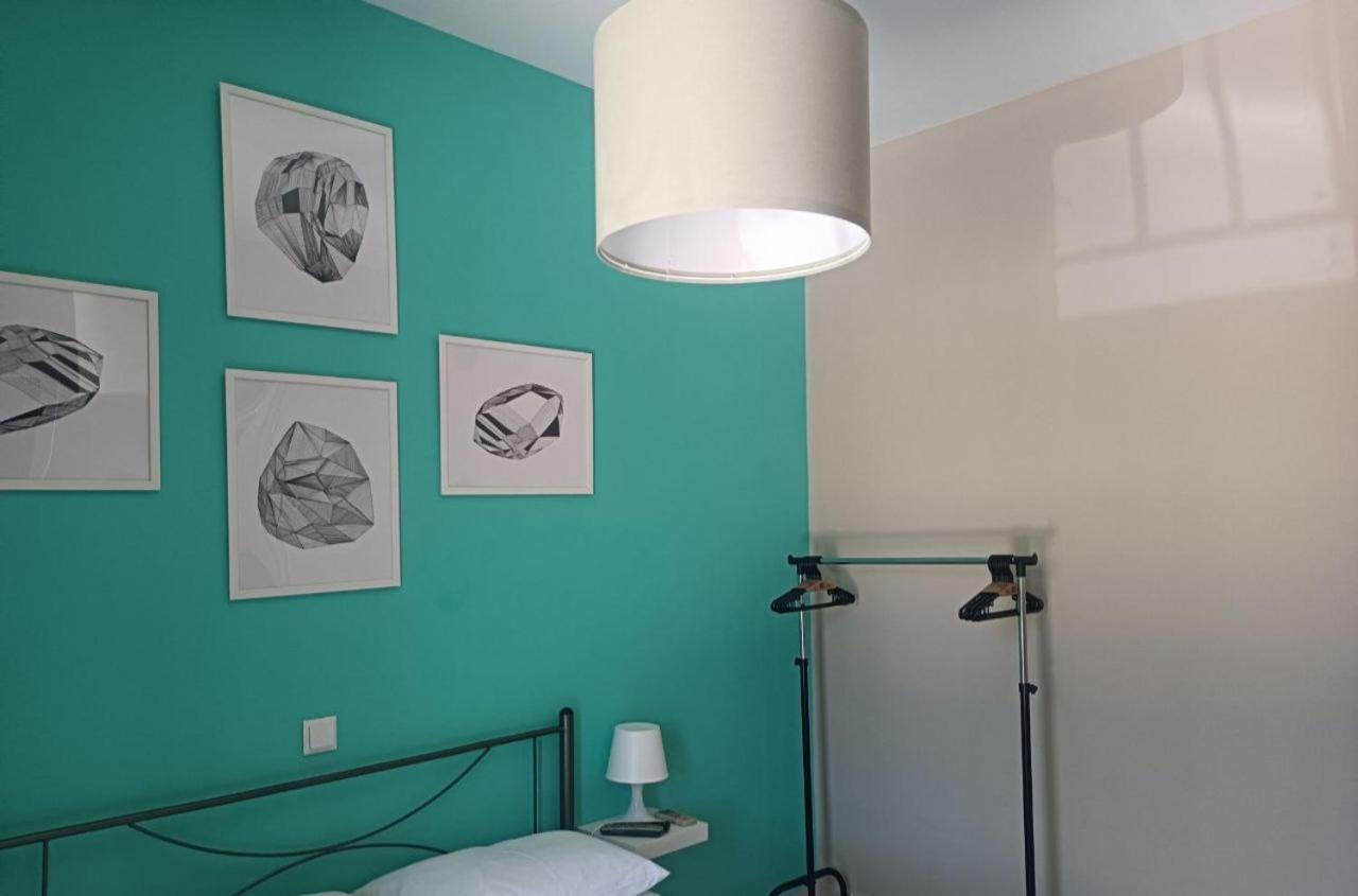 House To Mavrovouni Square Apartment ภายนอก รูปภาพ